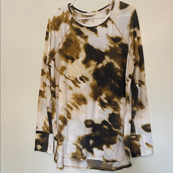 tek gear Tops - Tek Gear Cream and Brown Tie-Dye Long Sleeve Top